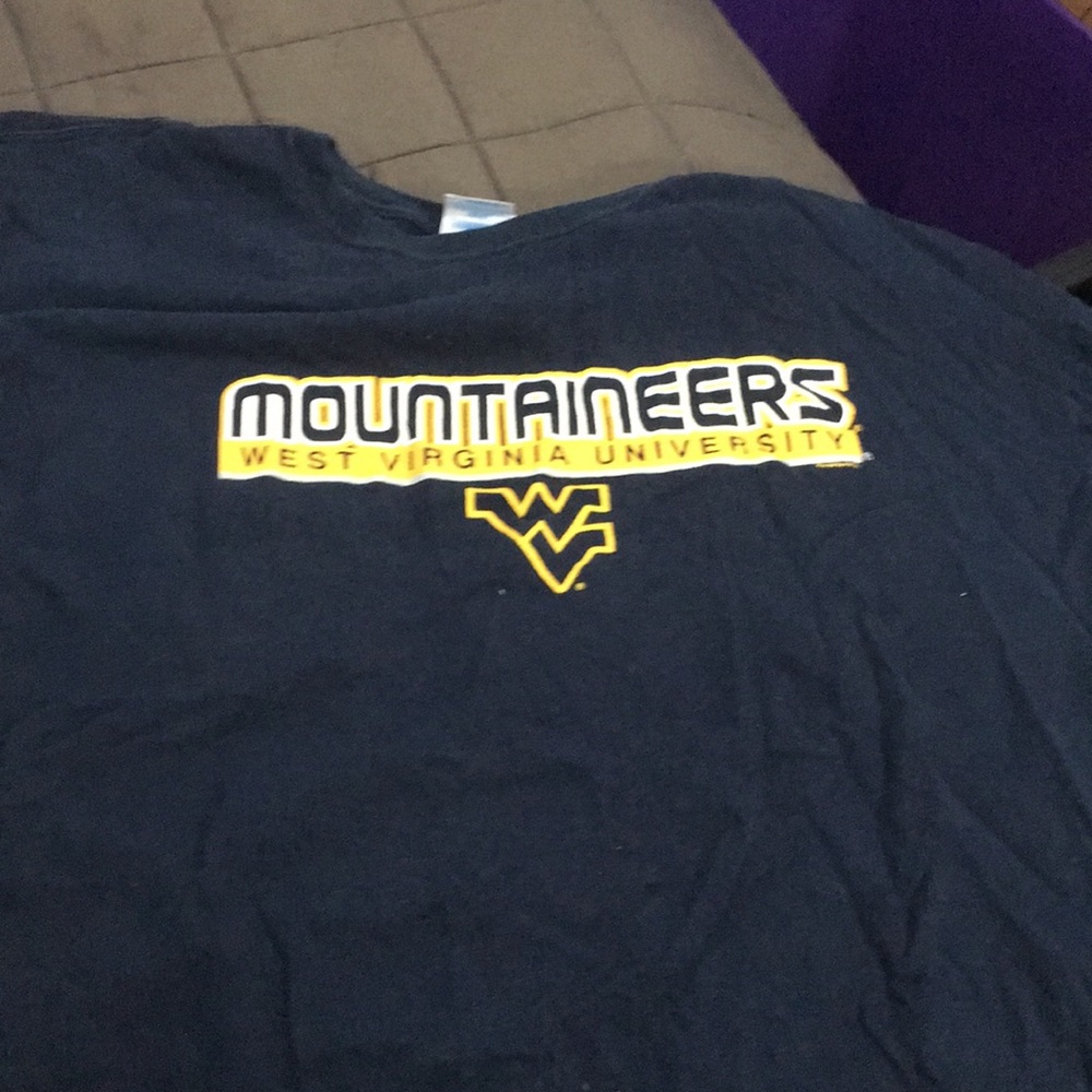West Virginia university shirt
